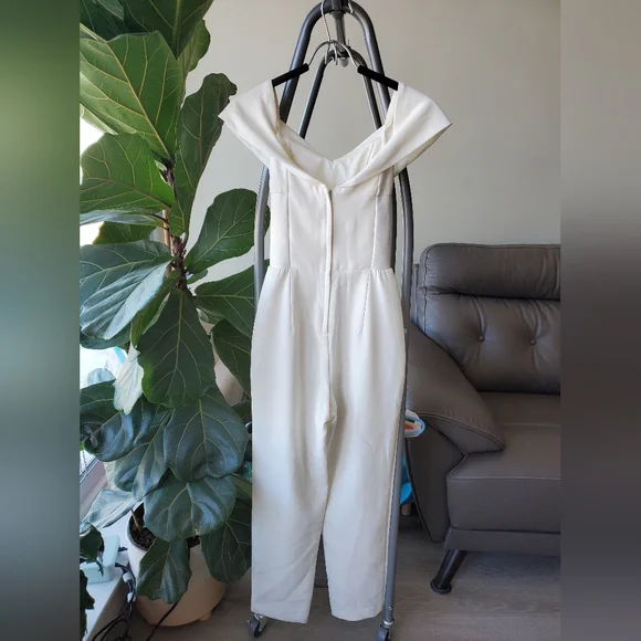 CLEARANCE: Zara Elegant Cream Jumpsuit - Picture 2 of 5